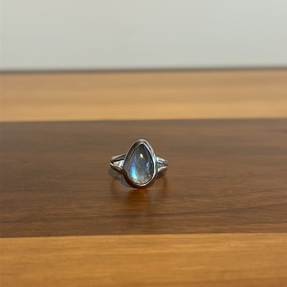 Jewelry - Labradorite ring